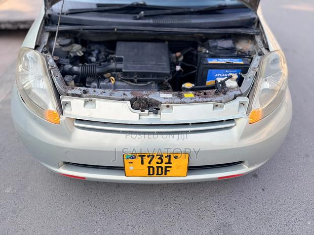 Toyota Passo 2004 Green