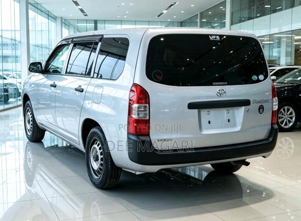 Toyota Probox 2015 Silver