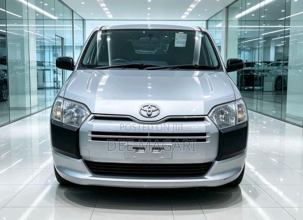 Toyota Probox 2015 Silver