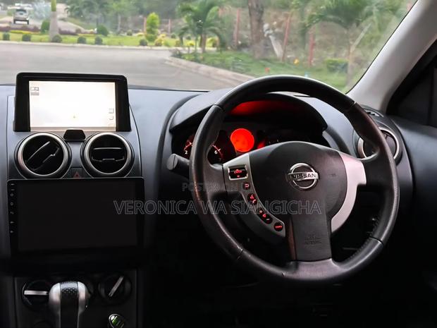 Nissan Dualis 2010 Silver