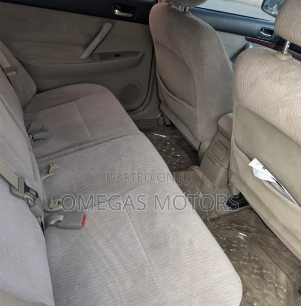 Toyota Premio 1.5 FWD 2004 Silver