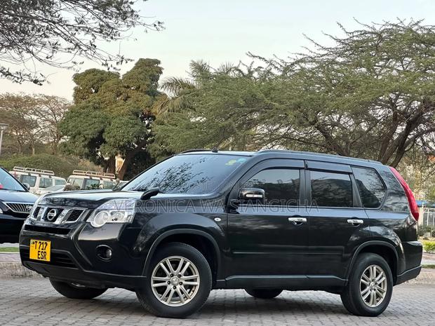 Nissan X-Trail 2013 Black