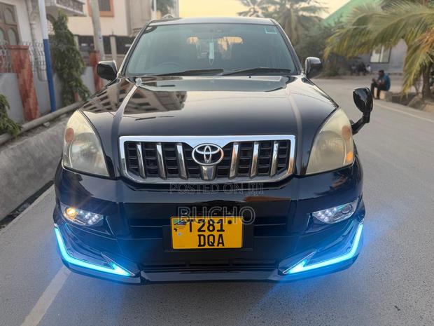 Toyota Land Cruiser Prado 2006 Black