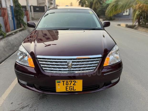 Toyota Premio 2004 Maroon