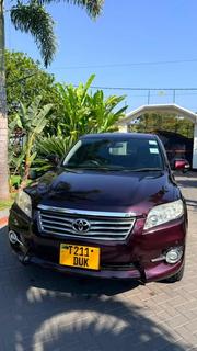 Toyota Vanguard 2010 for sale