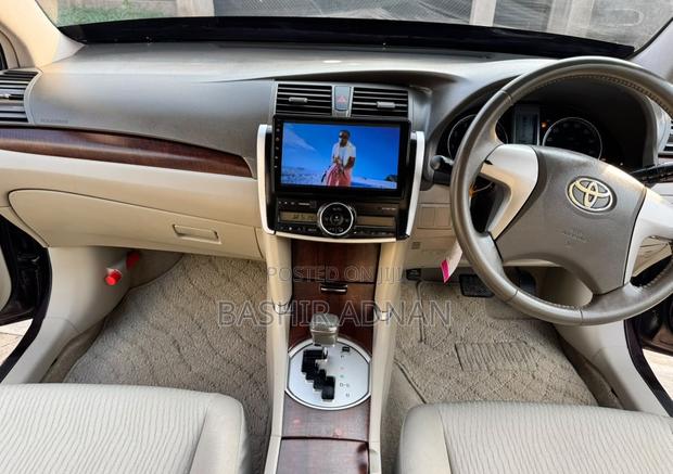 Toyota Premio 1.8 FWD 2010 Maroon