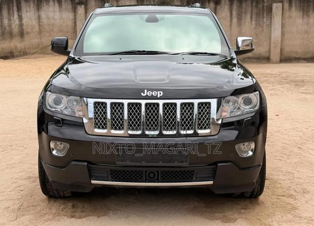 Jeep Cherokee 2012 Black