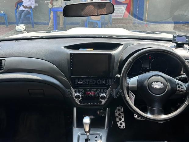 Subaru Forester 2009 White