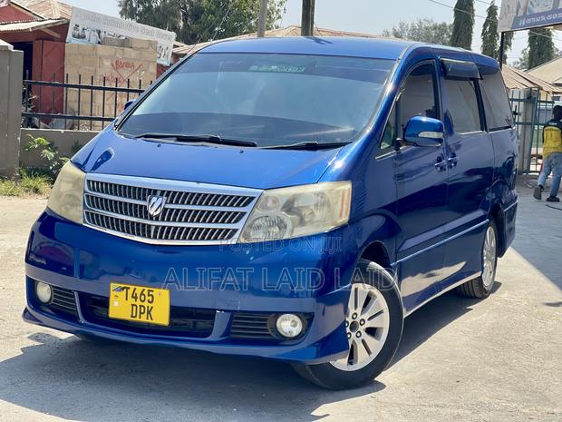 Toyota Alphard 2.4 Petrol AWD 2005 Blue