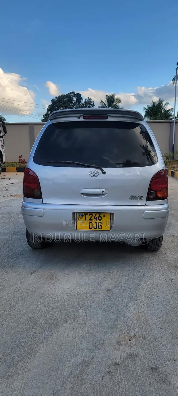 Toyota Corolla Spacio 2001 Silver