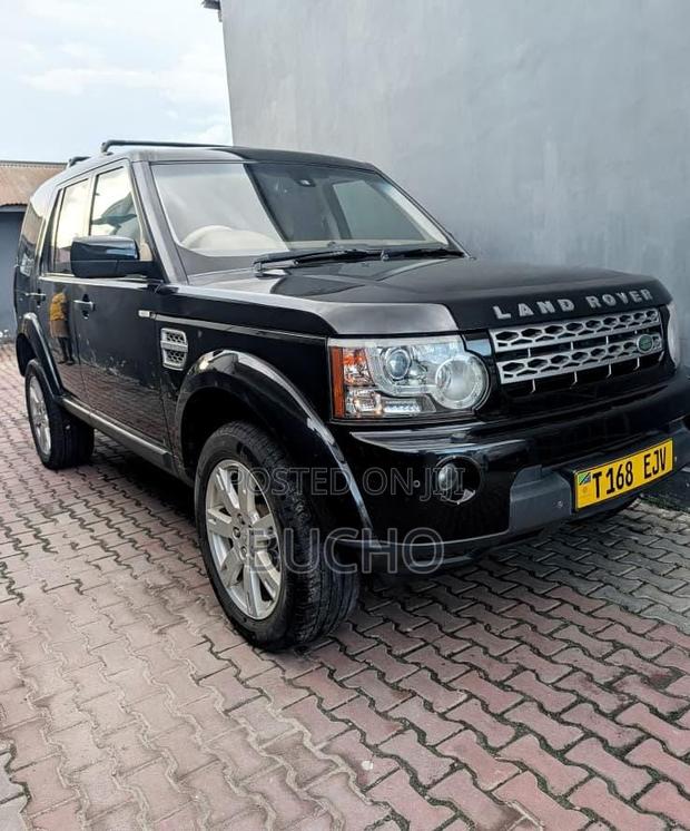 Land Rover Discovery 2014 Black
