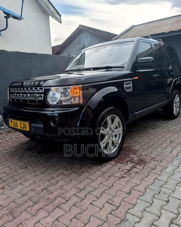 Land Rover Discovery 2014 Black