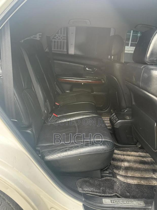 Toyota Harrier 2005 White