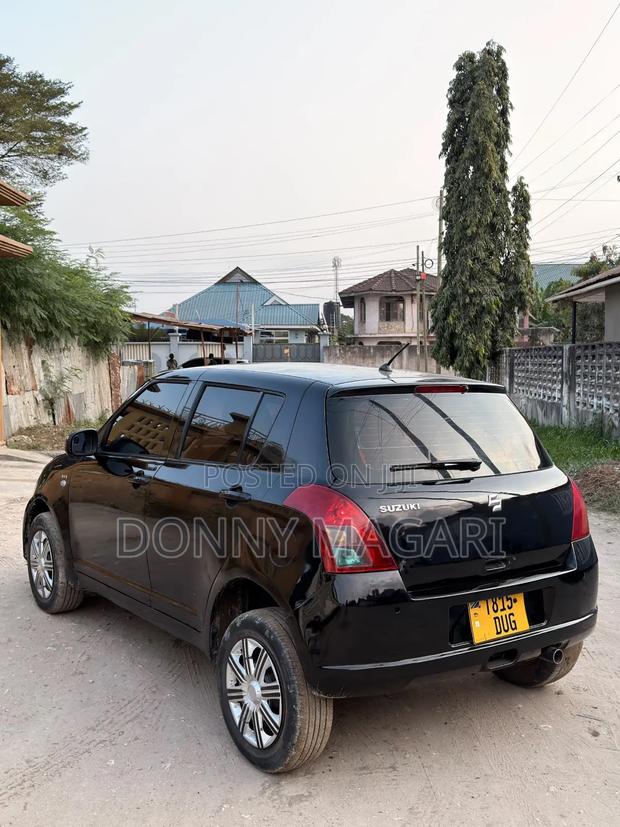 Suzuki Swift 2006 Black