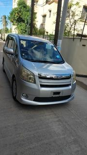 Toyota Noah 2008 Silver for sale