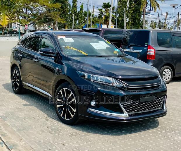 Toyota Harrier 2017 Black