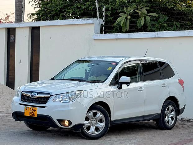 Subaru Forester 2014 White
