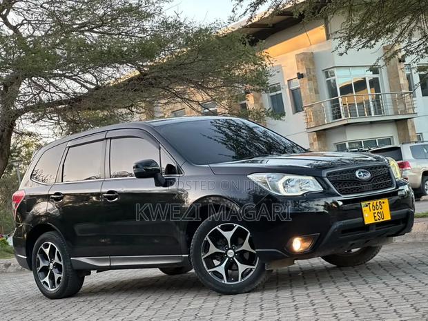 Subaru Forester 2013 Black