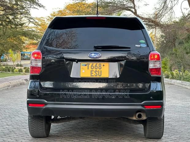 Subaru Forester 2013 Black