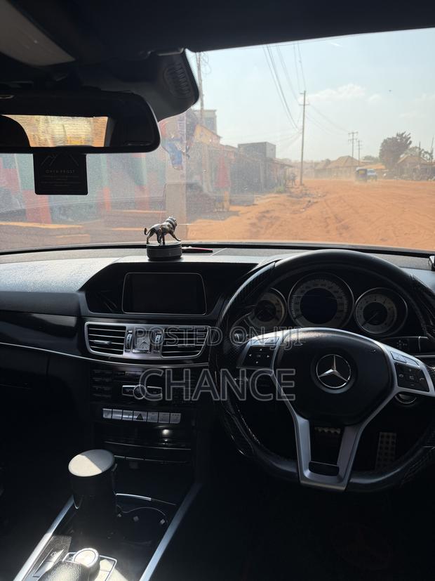 Mercedes-Benz E250 2014 Black