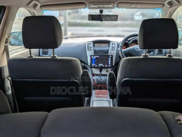 Toyota Alphard 2007 Silver