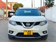 Nissan X-Trail 2016 White for sale