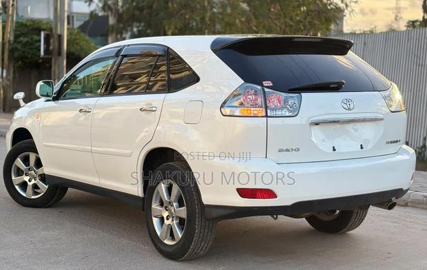 Toyota Harrier 2008 White