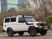 Toyota Land Cruiser 1989 White for sale