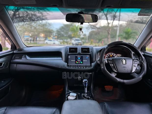 Toyota Crown 2009 Black