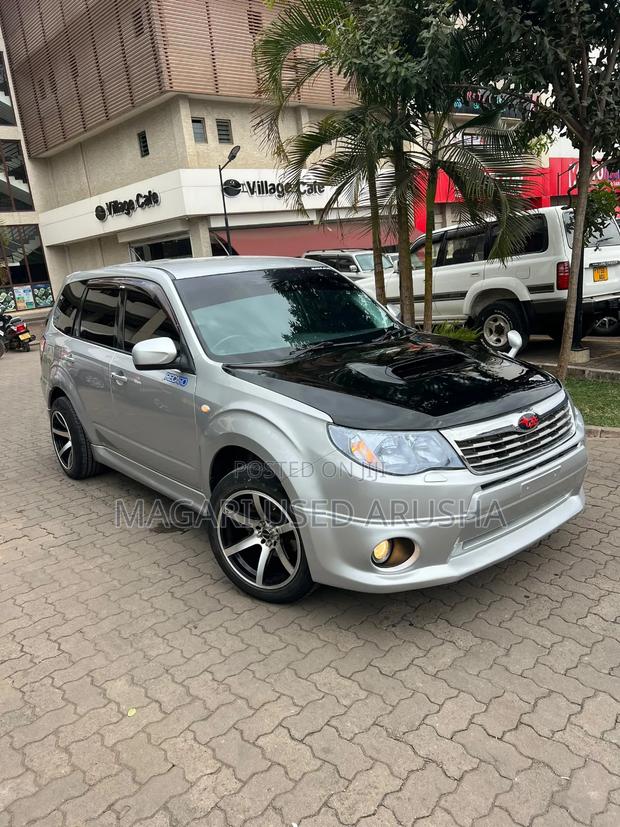 Subaru Forester 2011 Silver