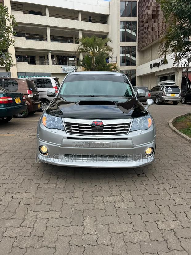 Subaru Forester 2011 Silver