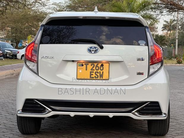 Toyota Aqua 2017 White