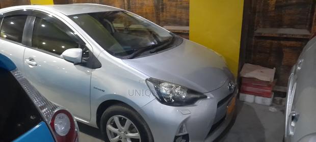 Toyota Aqua 2013 Blue