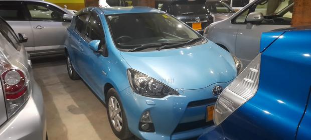 Toyota Aqua 2013 Blue