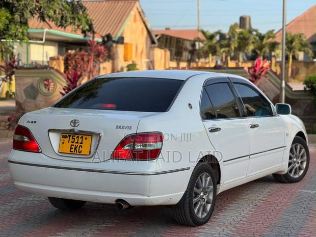 Toyota Brevis 2004 White
