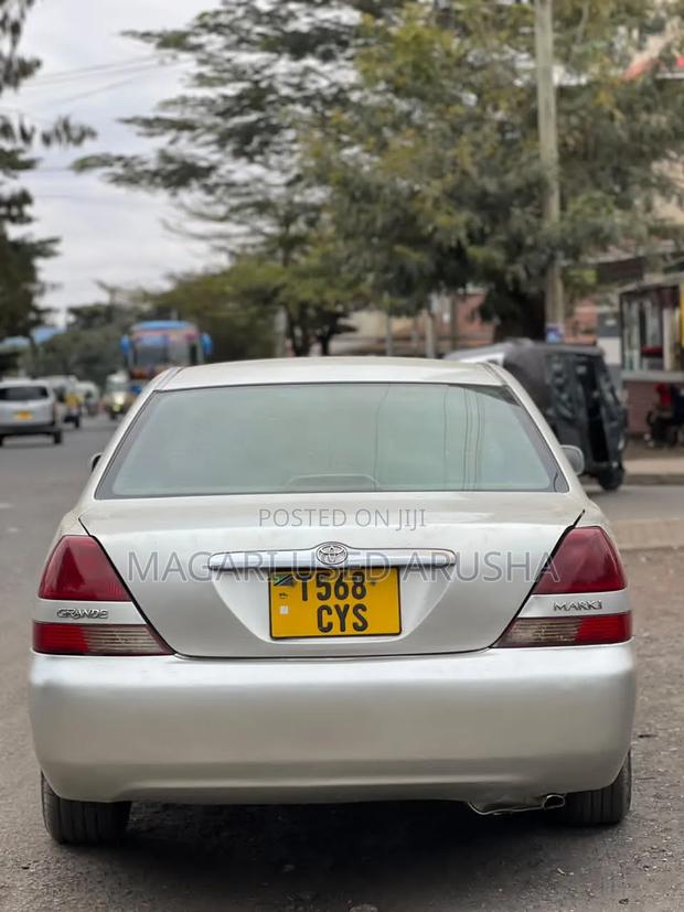 Toyota Mark II 1999 Silver