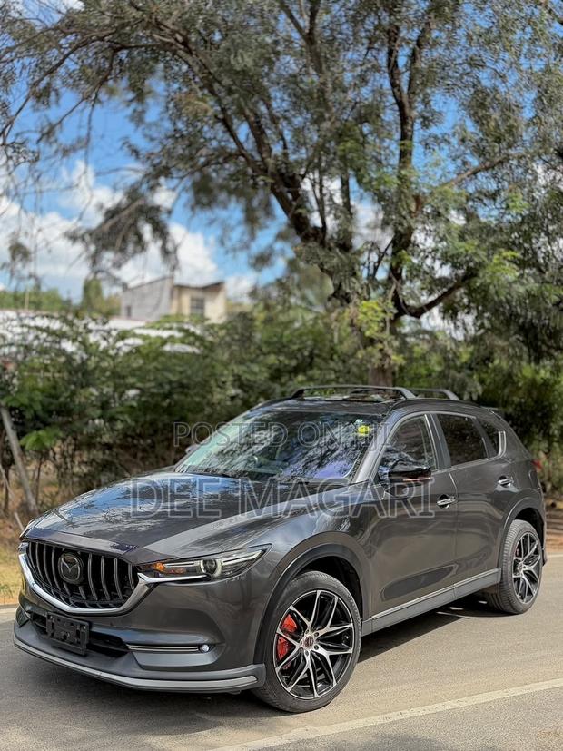 Mazda CX-5 2018 Gray