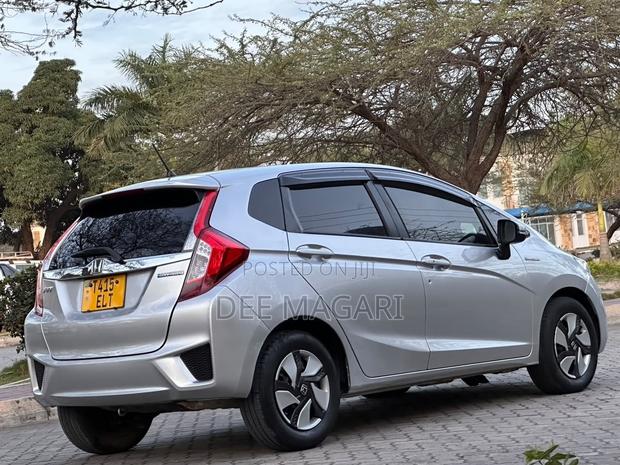 Honda Fit 2015 Silver