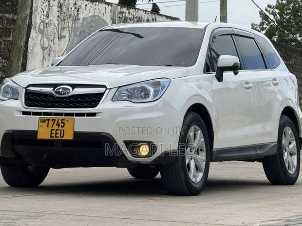 Subaru Forester 2.5X 2013 White