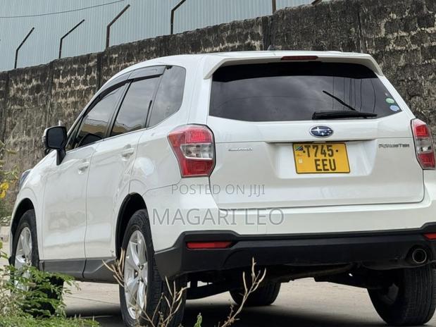 Subaru Forester 2.5X 2013 White