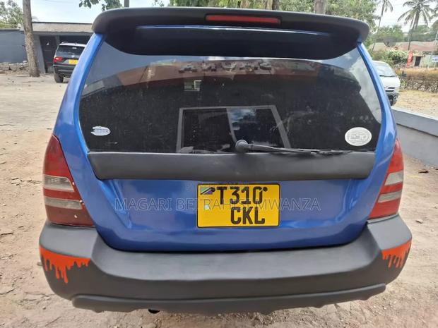 Subaru Forester 2005 Blue