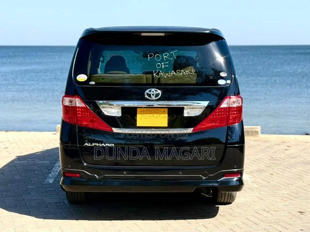 Toyota Alphard 2008 Black