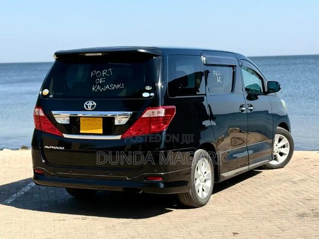 Toyota Alphard 2008 Black