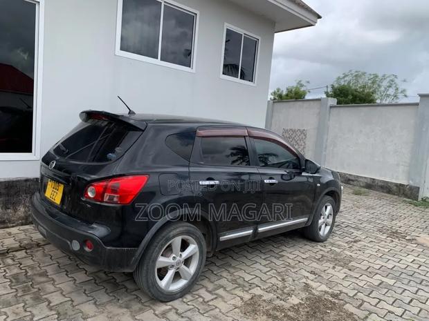 Nissan Dualis 2009 Black
