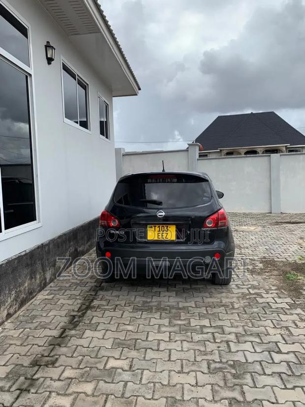 Nissan Dualis 2009 Black