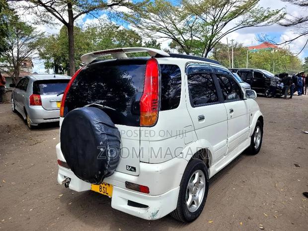 Toyota Cami 2002 White
