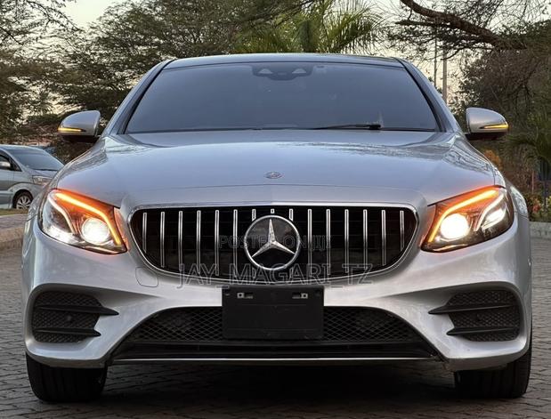 Mercedes-Benz C200 2016 Silver