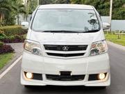 Toyota Alphard 2005 Pearl for sale