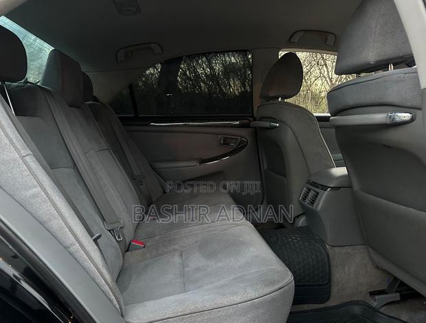 Toyota Crown 2005 Black