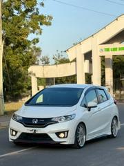 Honda Fit 2015 White for sale